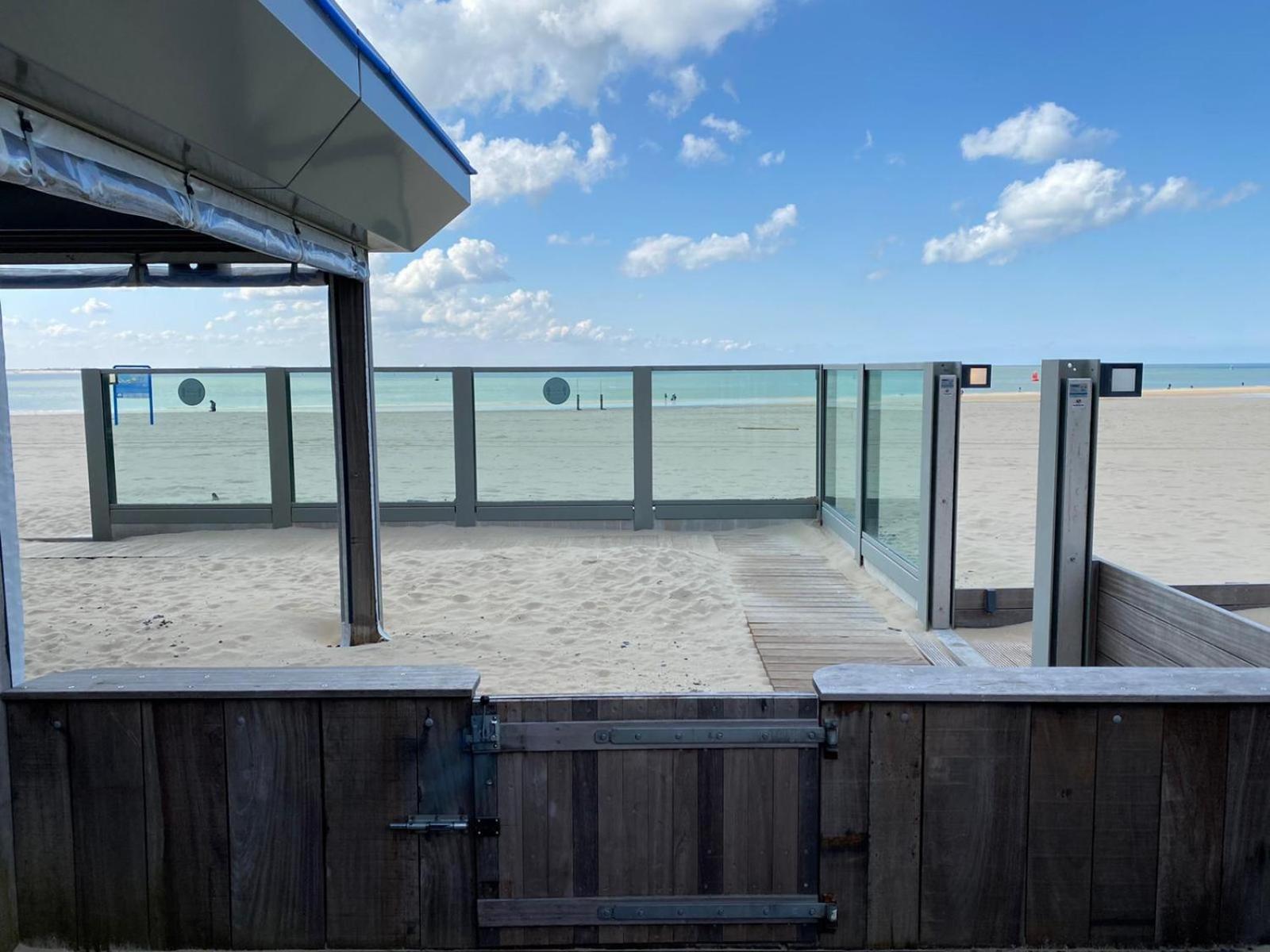 Beachrooms Pier 7 Vlissingen Rom bilde